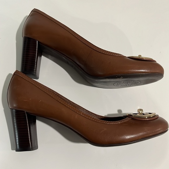 Tory Burch Leather Pumps - Picture 11 of 14